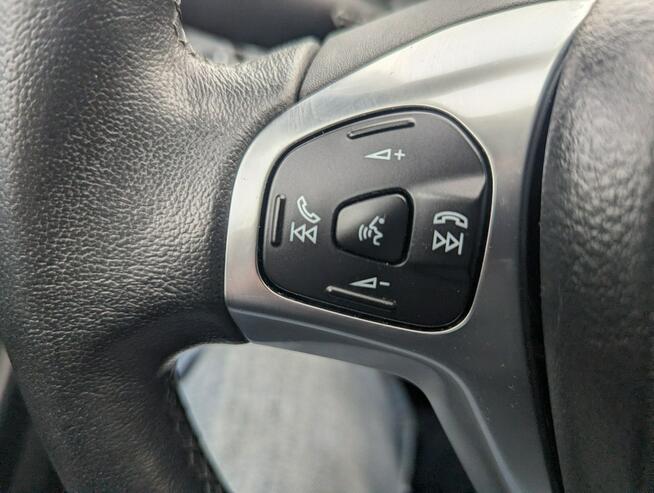 Ford Fiesta 1.0 Benzyna/przebieg: 79955 km Biała - zdjęcie 11