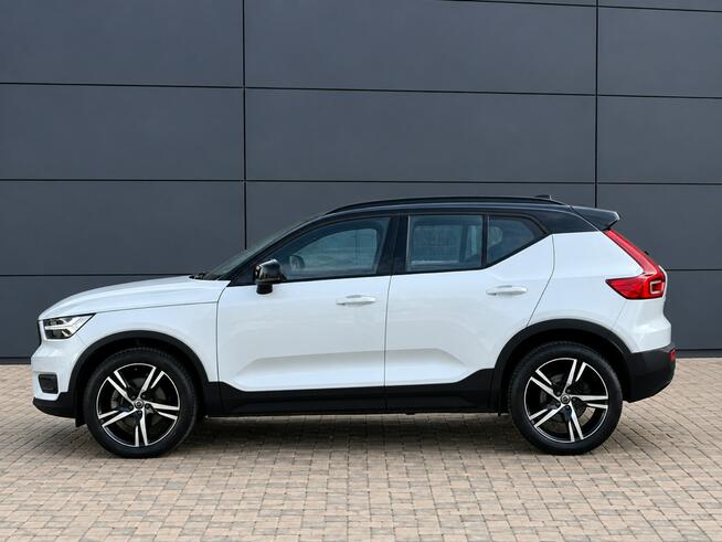 Volvo XC 40 2.0 B4 R-Design Faktura VAT 23% harman &amp; kardon Tarnowskie Góry - zdjęcie 12