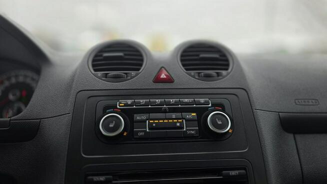 Volkswagen Caddy automat  7 osobowy   climatronic   LONG Lębork - zdjęcie 12