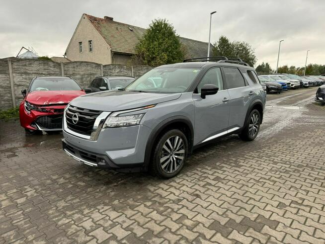 Nissan Pathfinder Platinium 4x4 Navi Bose Oryginalny Przebieg 7 os. Gliwice - zdjęcie 2