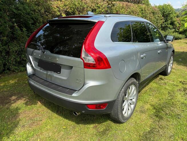 Sprzedam Volvo XC 60 3.0 T6 z LPG 2012 rok prod. Krosno - zdjęcie 3