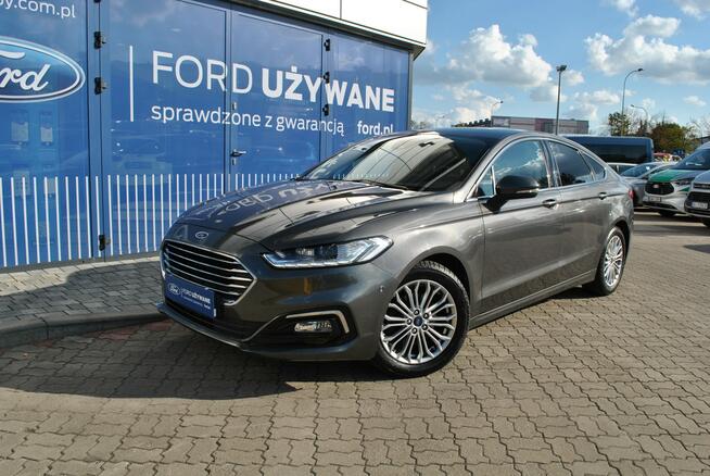Liftback Titanium 2,0 EcoBlue 190KM A8 ASO Gwarancja Ford Używane Białystok - zdjęcie 2