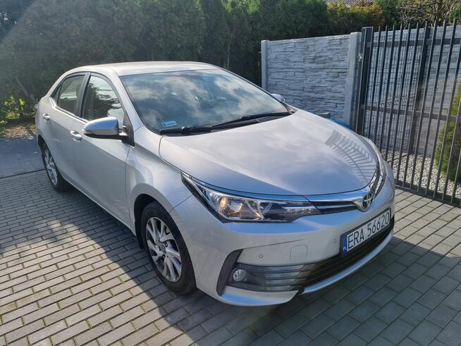 Sprzedam Toyote Corolle 1.6 benzyna 2017r 132km Radomsko - zdjęcie 4