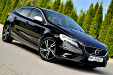 Volvo V40 2.0 T2 122KM RDesign Panorama Skóra Full Led Kamera Digital