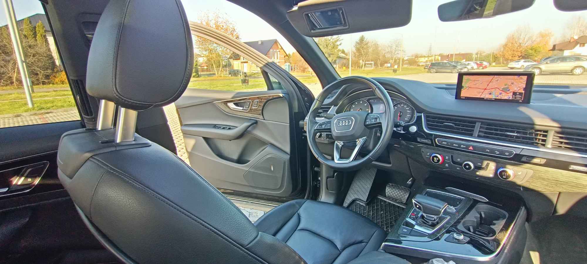 PIĘKNE Audi Q7 3l TFSI 333kM Radom - zdjęcie 9