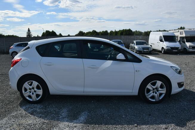 Opel Astra 1.4B 2013r Oryginał Lakier Sprowadzony Opłacony Majdan Sieniawski - zdjęcie 10
