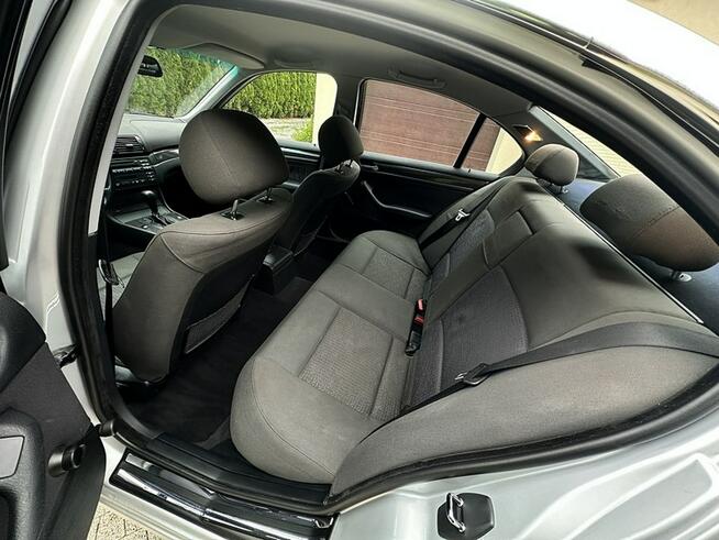 BMW 320i e46 170KM Sedan Automat Zrejestrowana Opłaty Wrocław - zdjęcie 9