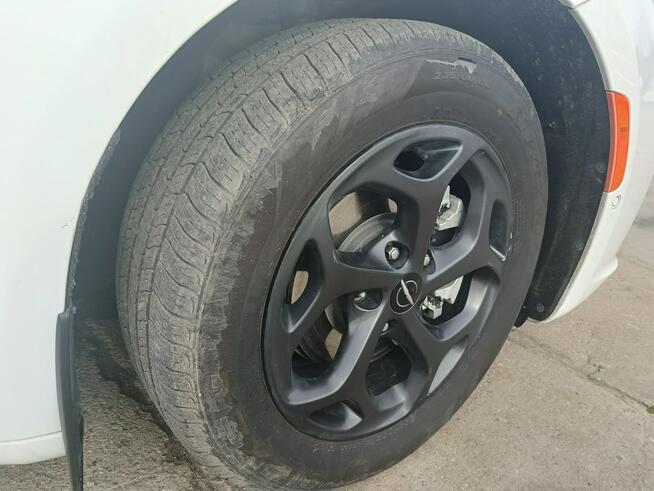Chrysler Pacifica Hybryda Gizałki - zdjęcie 5