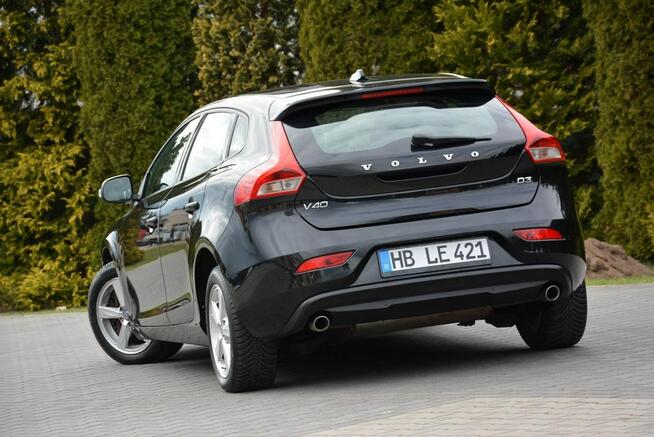 Volvo V40 Xenon Ledy Virtual Zegary Parktronik ASO Alu16 Nowe Opony Ostrów Mazowiecka - zdjęcie 7