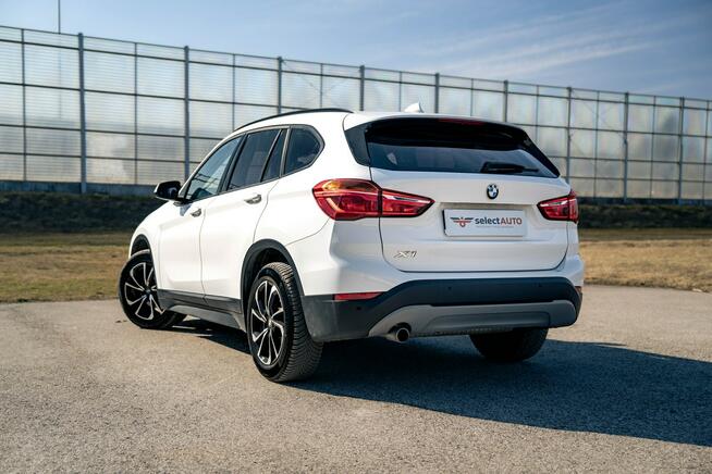 BMW X1 sDrive18i, Salon PL, Bezwypadkowy, FV Marża, Warszawa - zdjęcie 4