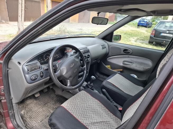 FORD Escort, wersja Bolero2, rok 1998, moc 70 kM. Klasyk Sosnowiec - zdjęcie 11