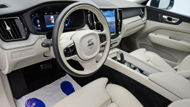Volvo XC 60 AWD Plus Bright aut ! Z Polskiego Salonu ! Faktura VAT ! Warszawa - zdjęcie 9
