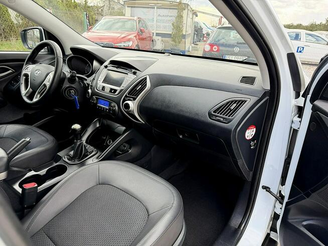 Hyundai ix35 2.0i Navi Kamera Climatronic Gwarancja Kutno - zdjęcie 11