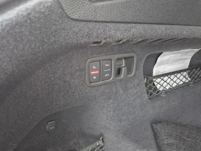 Audi Q8 Komorniki - zdjęcie 11
