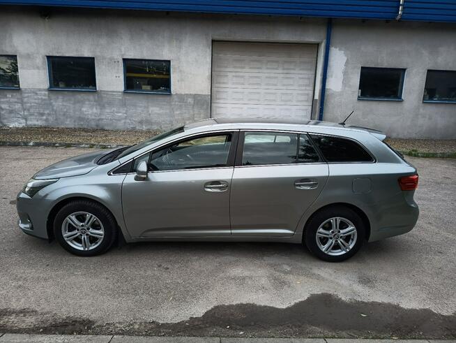 Toyota Avensis Bezwypadkowy, pełna historia, ładny Janów Lubelski - zdjęcie 11