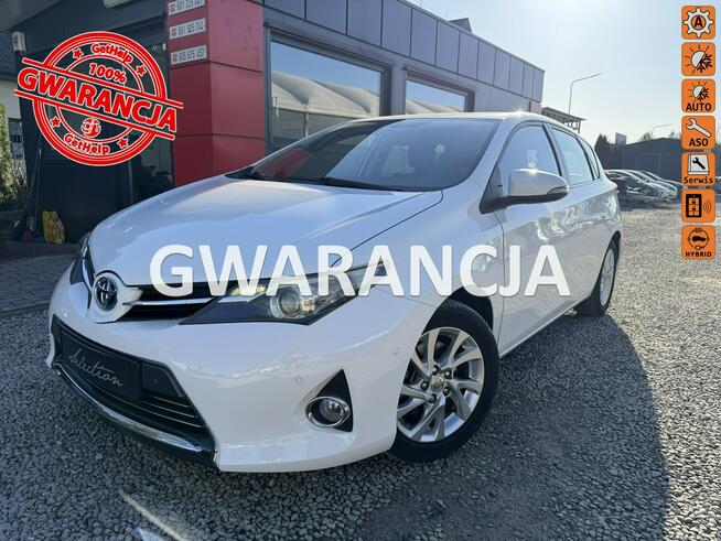 Toyota Auris 1.8 HSD 136KM Prestige Skóra PDC Kamera Otwock Mały - zdjęcie 1