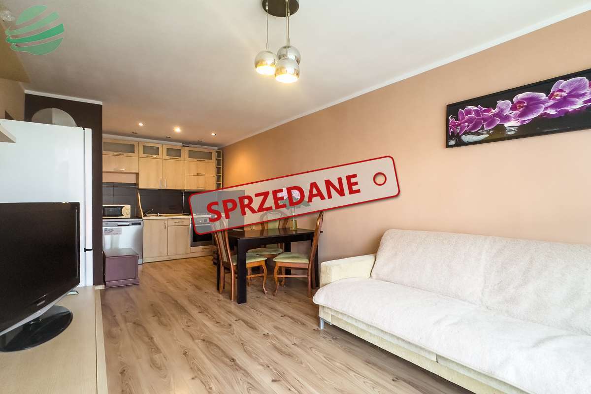 Mieszkanie z potencjałem w świetnej lokalizacji – Darłowo - zdjęcie 1