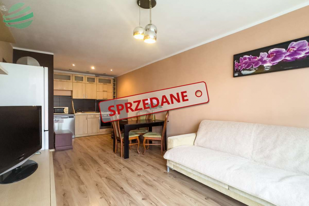 Mieszkanie z potencjałem w świetnej lokalizacji – Darłowo - zdjęcie 1