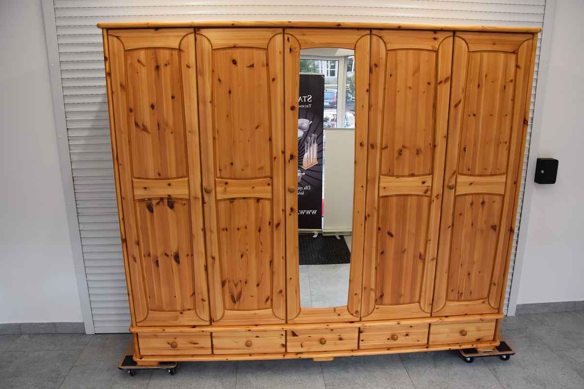 szafa z drewna sosnowego - jak nowa Olsztyn - zdjęcie 1