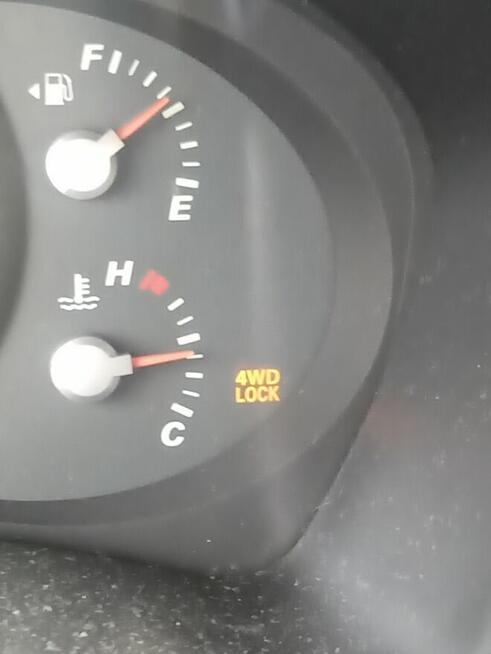 Hyundai Tucson sprzedam Rybnik - zdjęcie 9