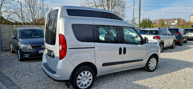 Opel Combo Tour 1.6 CDTI Płock - zdjęcie 12