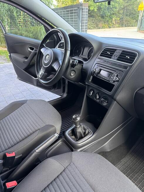 Salonowy Volkswagen Polo 1.4 benzyna w idealnym stanie Marki - zdjęcie 8