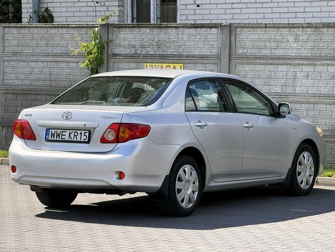 Toyota Corolla 2.0 D4D 126KM/Pod.Fotele/Bez DPF/SalonPolska Węgrów - zdjęcie 3
