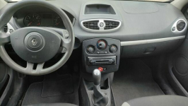 Sprzedam Renault Clio 2009 Bardzo Niski Gwarantowany przebie Kielce - zdjęcie 4