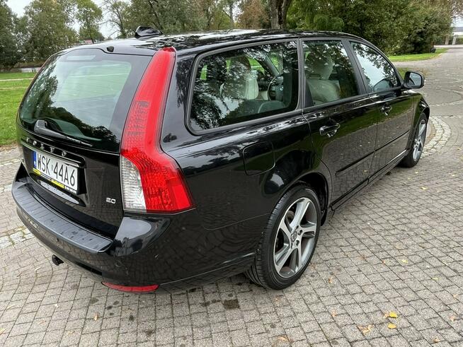 Volvo V50 Lift 2011r 2.0B Nawigacja Climatronic Alufelgi Hak Zarejestr Sokołów Podlaski - zdjęcie 4