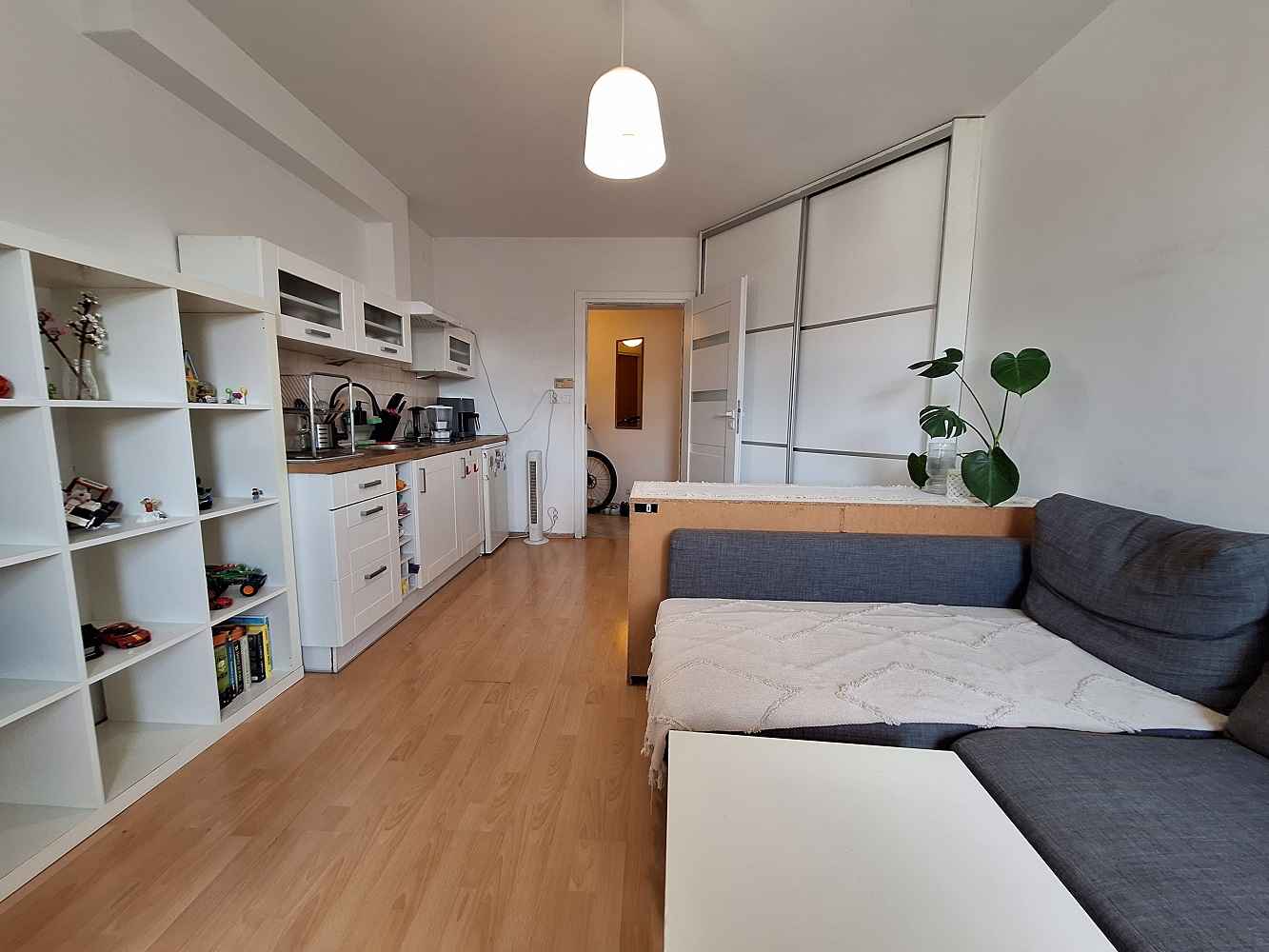 2pok, 38met, Okolice Mierniczej WINDA/2015 (Wrocław) Krzyki - zdjęcie 4