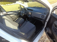 Toyota Yaris 1.5 hybrid 100   40tys.km! Pleszew - zdjęcie 9