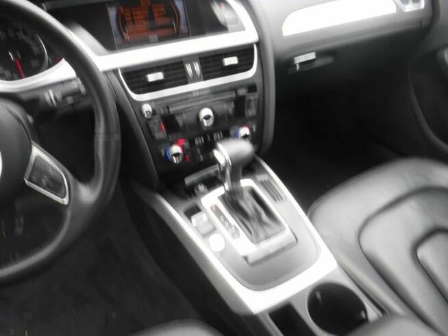Sprzedam lub zamienię na działkę Audi A4 S Line Warszawa - zdjęcie 9