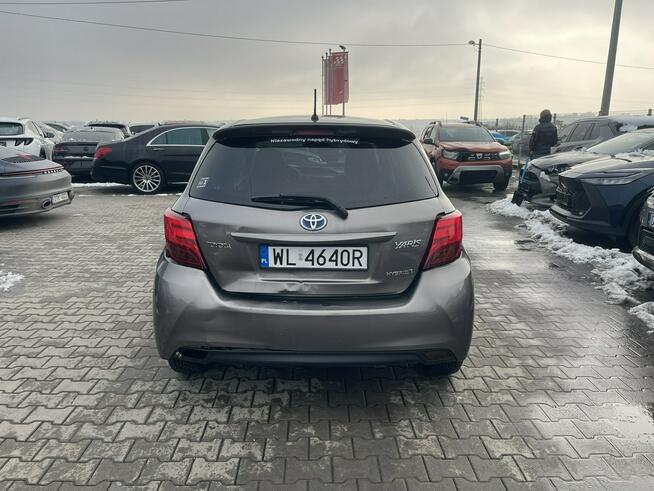 Toyota Yaris Automat Hybryda Klimatronik Kamera cofania Gliwice - zdjęcie 7