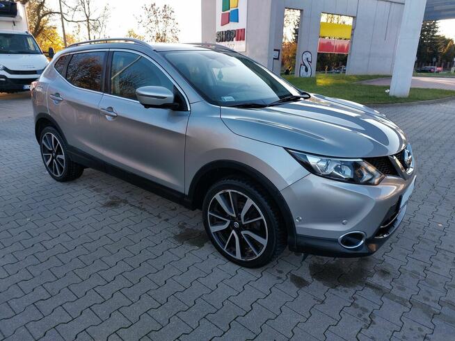 Nissan Qashqai II 1.6T*PANORAMA*kamery 360*grz.fotele*NAVI Łódź - zdjęcie 3