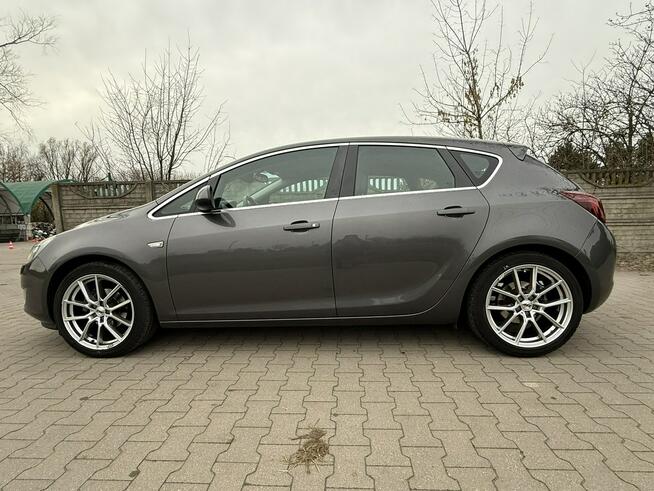 Opel Astra J 1.4T 2010r Cosmo Xenon Skóra Nawigacja Alufelgi Serwis! Sokołów Podlaski - zdjęcie 10