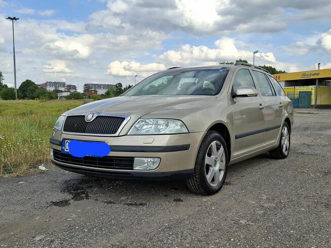 Skoda Octavia combi 2005 1,6 benzyna/LPG Bydgoszcz - zdjęcie 1