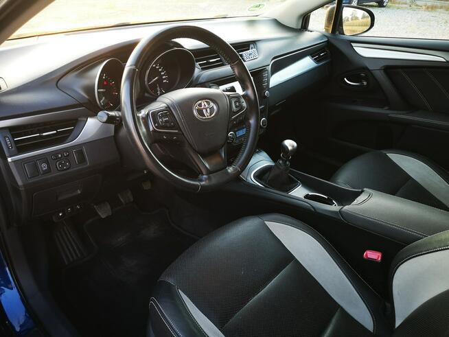 Toyota Avensis Rawa Mazowiecka - zdjęcie 7