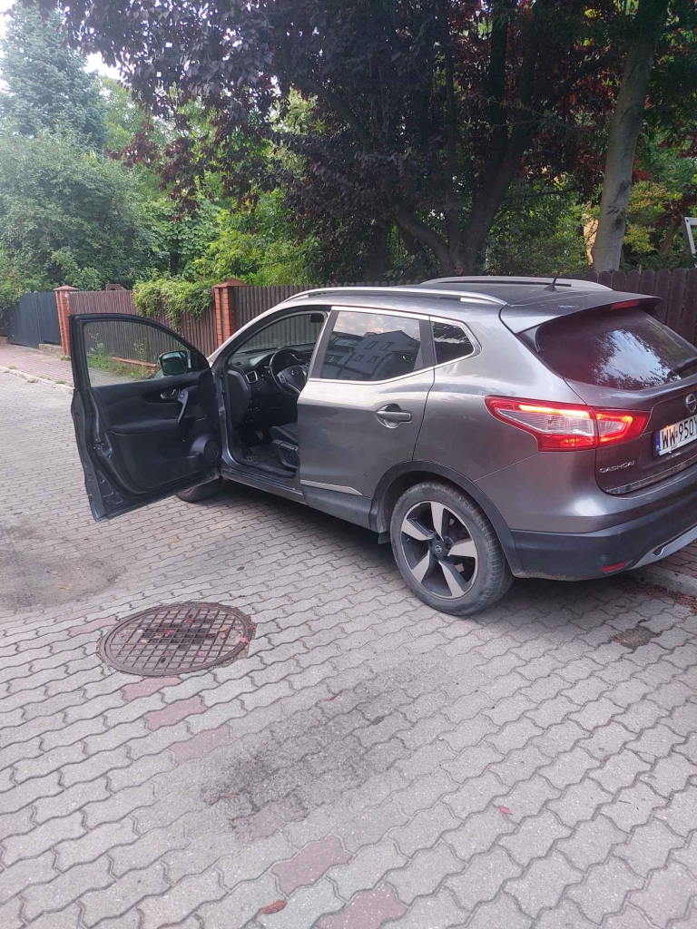 Sprzedam Nissan QASHQAI 1.2 N-tec Włochy - zdjęcie 4