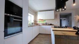 Nietuzinkowy dom na sprzedaż, 5 pokoi Głogów - zdjęcie 10