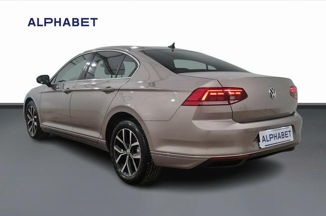 Passat 2.0 TDI EVO Business DSG Salon PL 1wł. Gwarancja Warszawa - zdjęcie 5