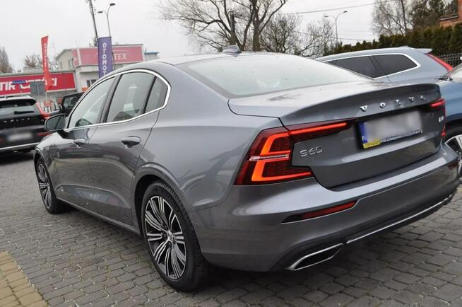 Volvo S60 B4 Hybryd INSCRIPTION 197+14  KM Salon PL VAT23% ACC Hak Warszawa - zdjęcie 9