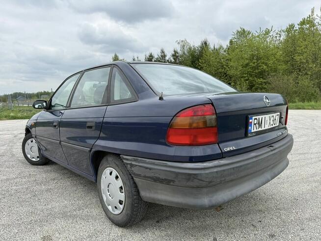 Opel Astra F 1.4 z Gazem 2000r ** Tania Jazda ** Dębica - zdjęcie 3