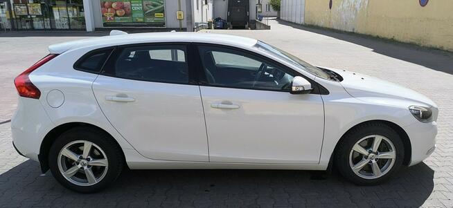 Volvo V40 Niski przebieg, Serwisowany, Automat ! Tomaszów Mazowiecki - zdjęcie 8