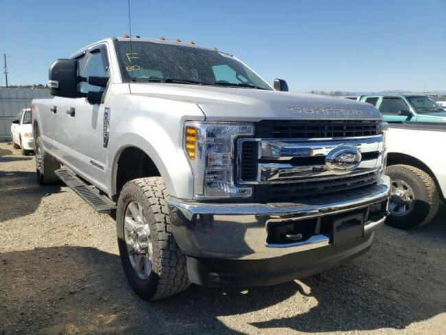 Ford F350 2019, Super Duty, 6.7L, 4x4, porysowany lakier Warszawa - zdjęcie 2