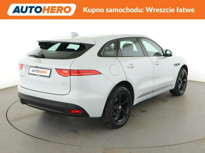Jaguar F-PACE 20d R-Sport  Automat  Navi Tempomat Półskóra Aut.klima Warszawa - zdjęcie 7