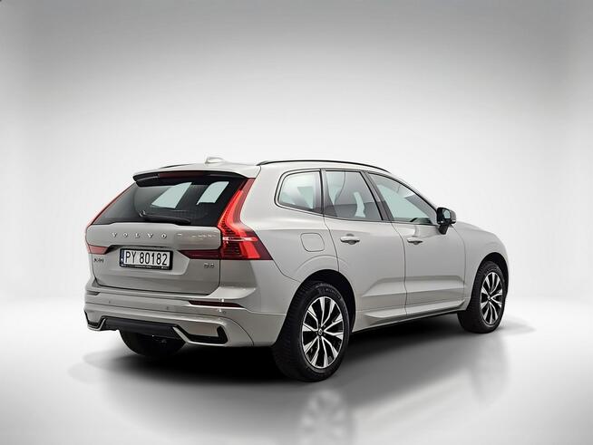 Volvo XC 60 B4 B Plus Dark aut ! Z Polskiego Salonu ! Faktura VAT ! Warszawa - zdjęcie 5
