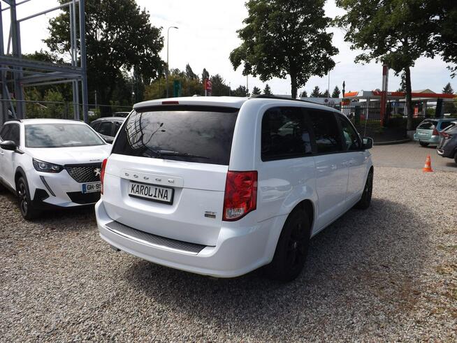 Dodge Grand Caravan Słupsk - zdjęcie 10
