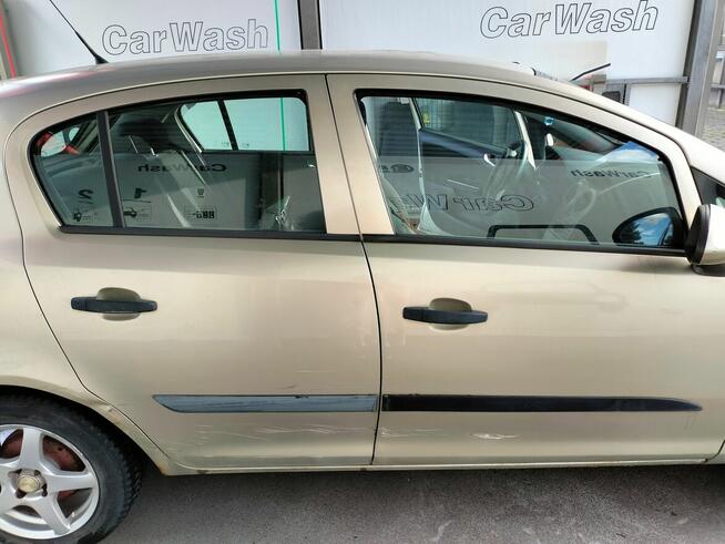 Sprzedam Opla Corsę 1,2, alu felgi, klimatyzacja Grunwald - zdjęcie 6