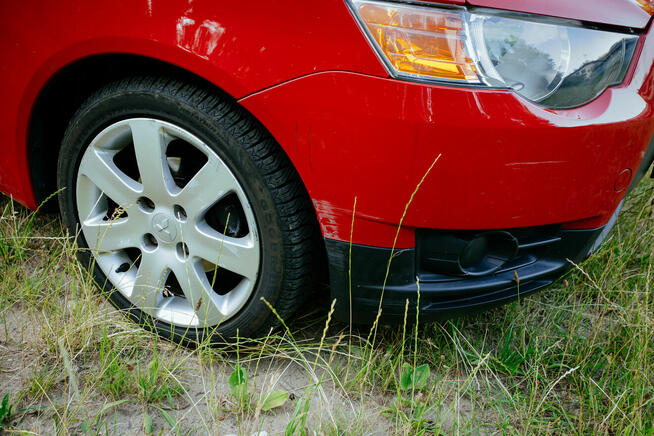 Mitsubishi Colt 1.1 benzyna 2009 Garażowany OC Przegląd Jaworzno - zdjęcie 3