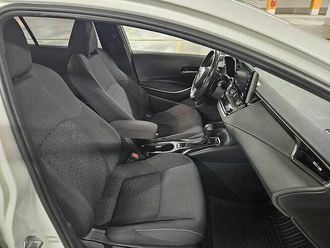 Toyota Corolla Kombi 2,0 Hybrid Warszawa - zdjęcie 3